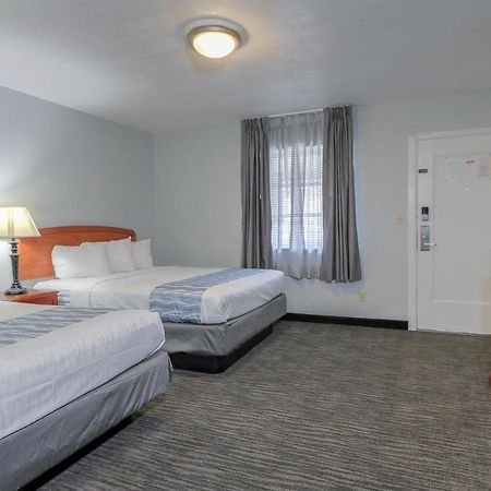 Belle Aire Motel - Downtown Convention Center - Гатлинбург Экстерьер фото